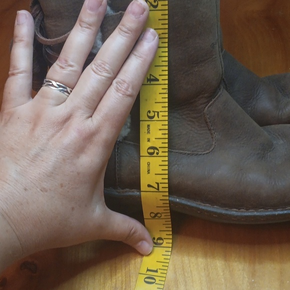 UGG Women's Brown Shearling-Lined Boots Size 6 - Picture 3 of 10